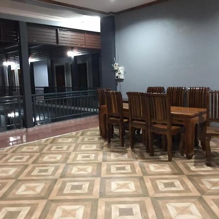 Xaythone Guest House Саваннакхет Экстерьер фото